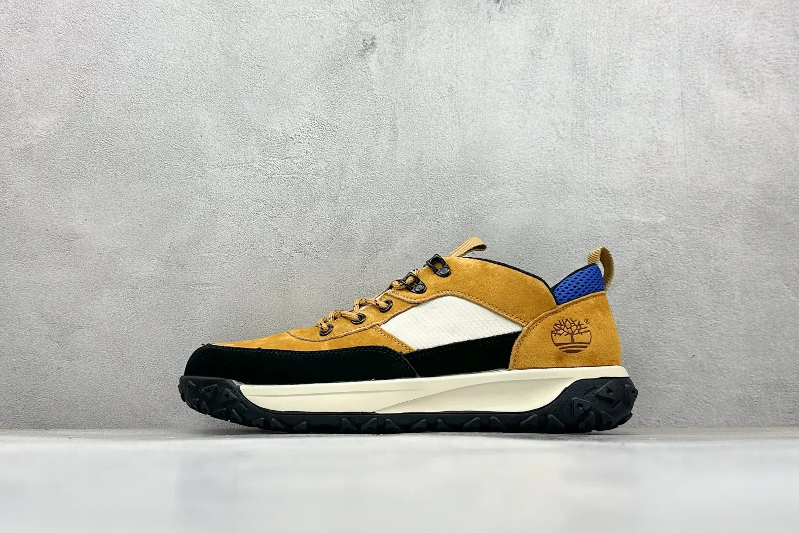 🐲💰 480 support store Timberland/Timberland outdoor low-top casual shoes series Guangdong factory quality original box original packaging 25ss new fashion trend matching The fabric is made of Italian 🇮🇹 top matte fine-grained cowhide with anti-odor and anti-corrosion genuine leather latex insoles to give you a perfect wearing experience. High-quality and durable, a must-have for sportsmen, specializes in not looking handsome, high-quality and first-class foot feel Item number: A42EW997 Size: 39 40 41 42 43 44